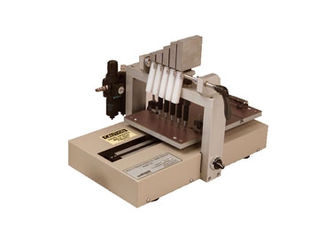 Taber710涂層耐刮擦測試儀圖片