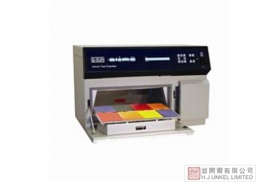 符合ISO11341氙燈試驗(yàn)箱圖片