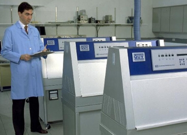 紫外線老化試驗箱