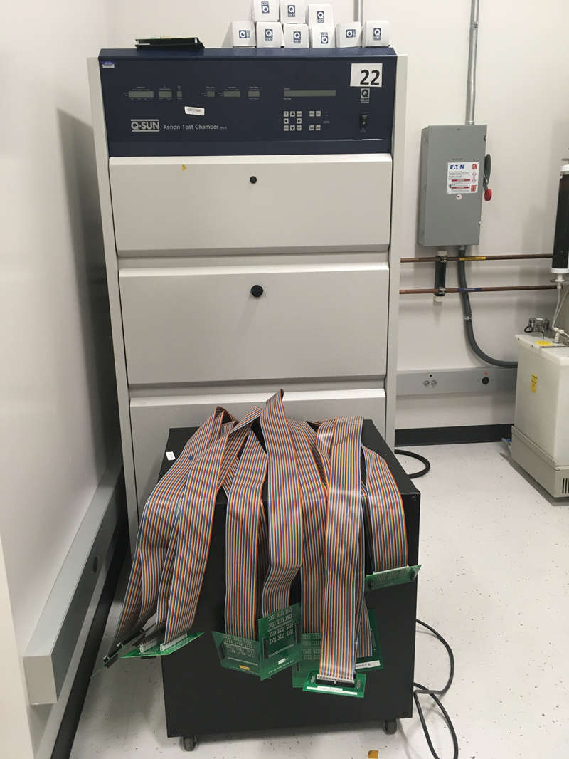 根據ASTM D4459,ASTM D2565,ASTM G155進行塑料氙燈老化測試